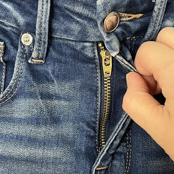 Good American Good Legs Crop High Rise Skinny Distressed Blue 377 BLUEST7 SZ 25 - Picture 12 of 12